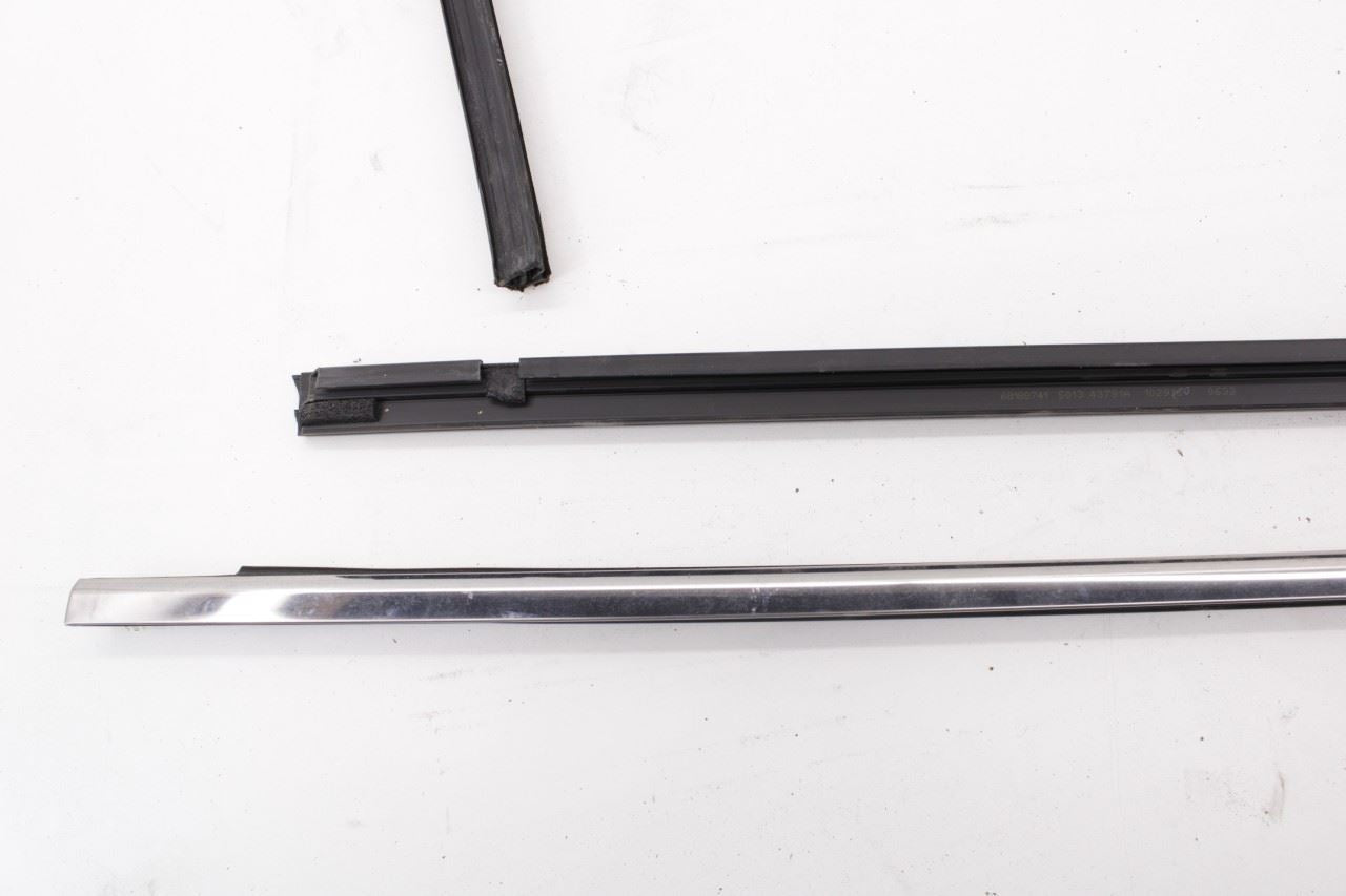 17-26 Chrysler Pacifica Rear Left Sliding Door Run Channel w/ Belt Weatherstrips - Alshned Auto Parts