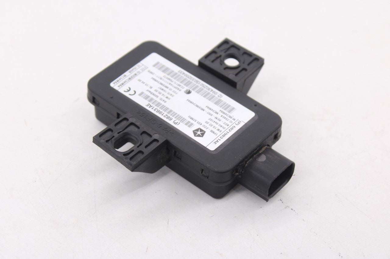 2014-2016 Dodge Durango SXT Tire Pressure Monitoring Sensor Control Module TPMS8
