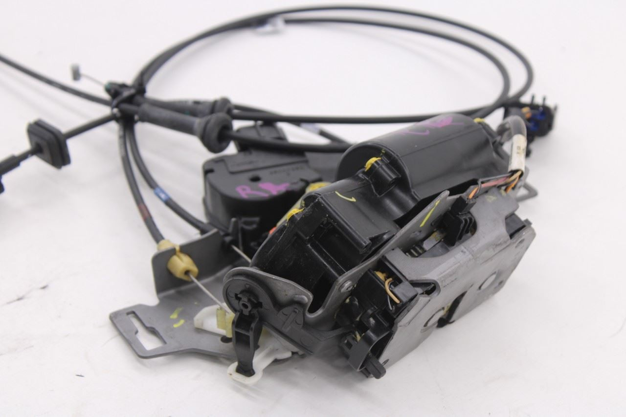 2008-2020 Dodge Grand Caravan GT Rear Left Side Sliding Door Lock Latch Actuator3