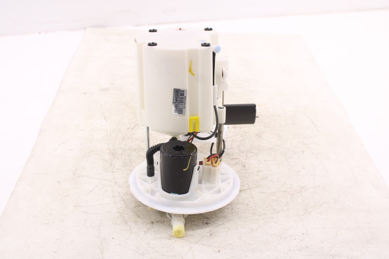 2019-2021 Hyundai Veloster 2.0L In Tank Fuel Pump Assembly 31120-J3500 OEM6