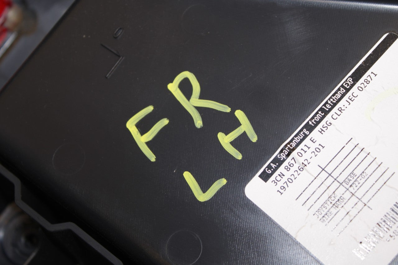 2018-2019 Volkswagen Atlas S Front Left Door Trim Panel 3CN867011EHSG OEM *ReaD* - Alshned Auto Parts