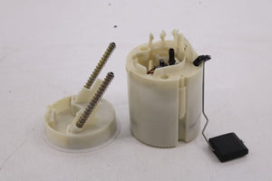 2006-2009 Mercedes-Benz CLK350 3.5L In Tank Right Fuel Pump Assembly 2094700294