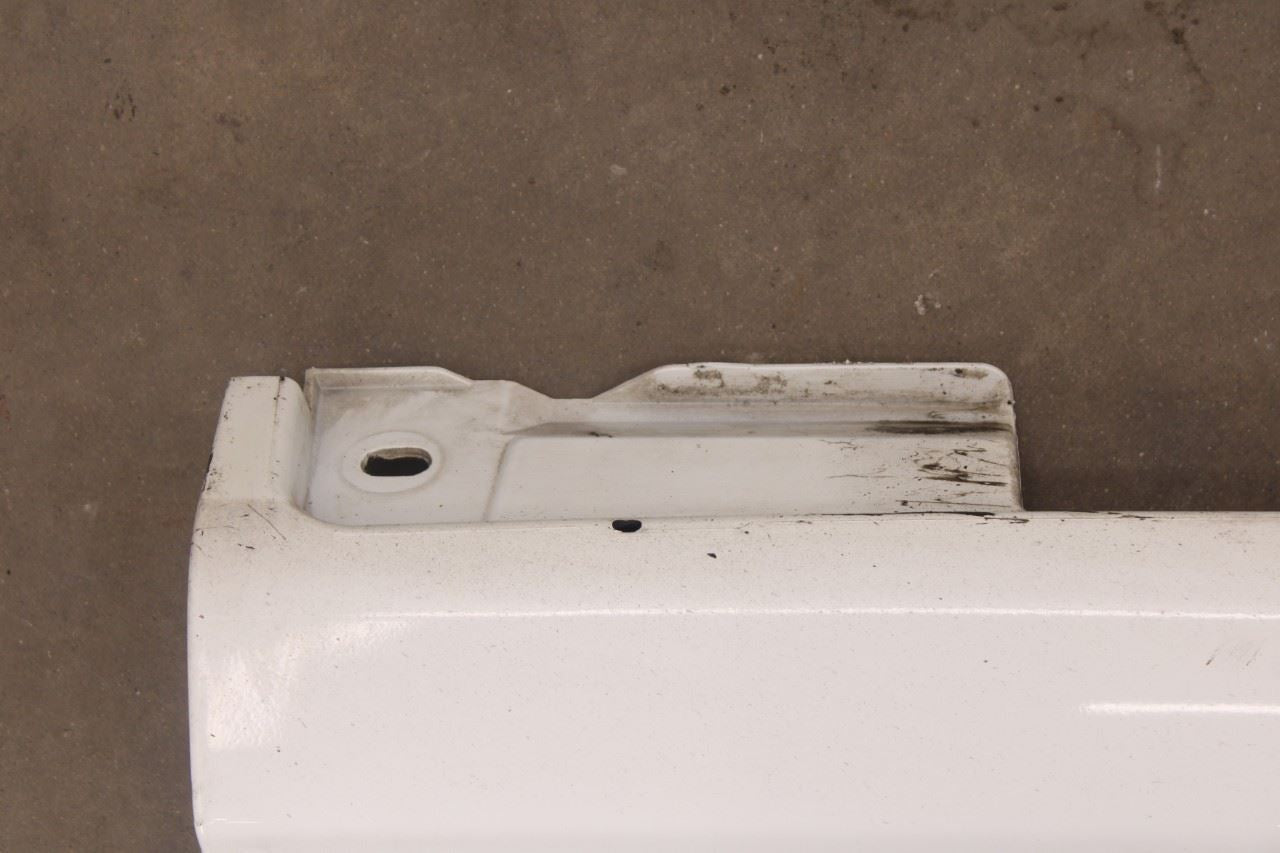 2006-2009 Mercedes-Benz CLK350 Right Side Rocker Skirt Panel Molding 20969804546