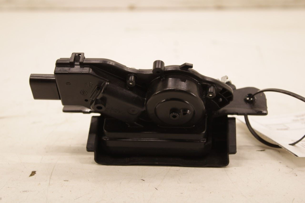 2019-22 Jeep Cherokee Latitude Rear Liftgate Latch Lock Actuator 68364386AA OEM - Alshned Auto Parts