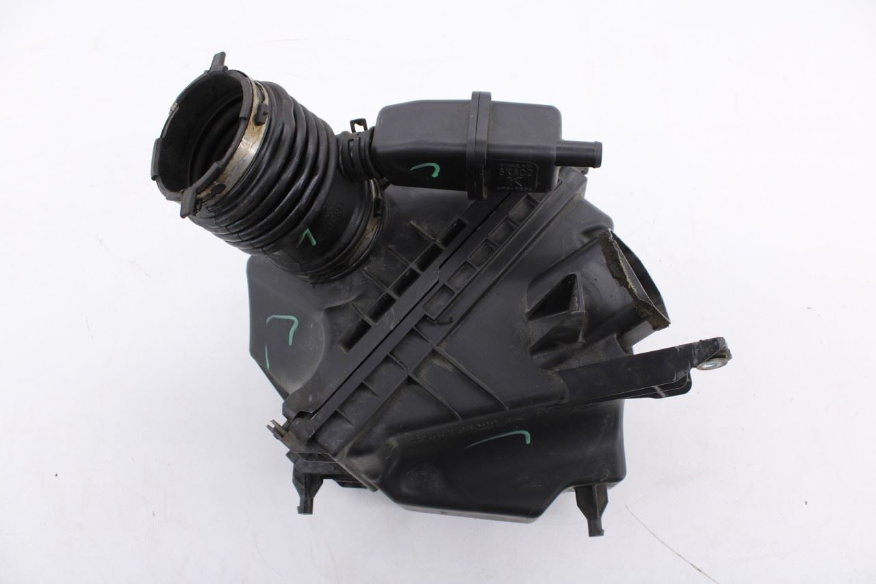 16-20 Infiniti QX60 3.5L AWD Air Intake Cleaner and Duct w/ Mass Air Flow Sensor0
