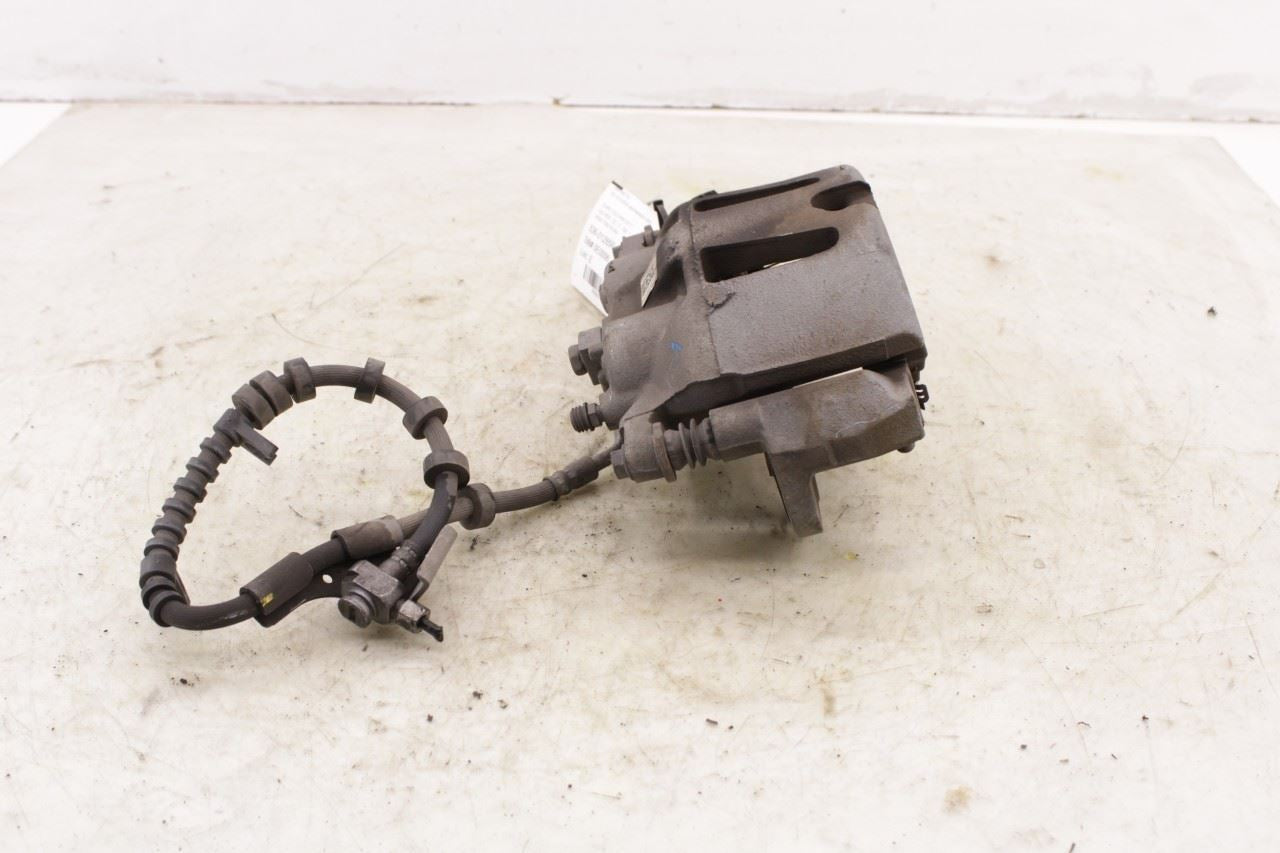 17-2020 Chrysler Pacifica Limited Front Right Disc Brake Caliper 68144160AA OEM - Alshned Auto Parts