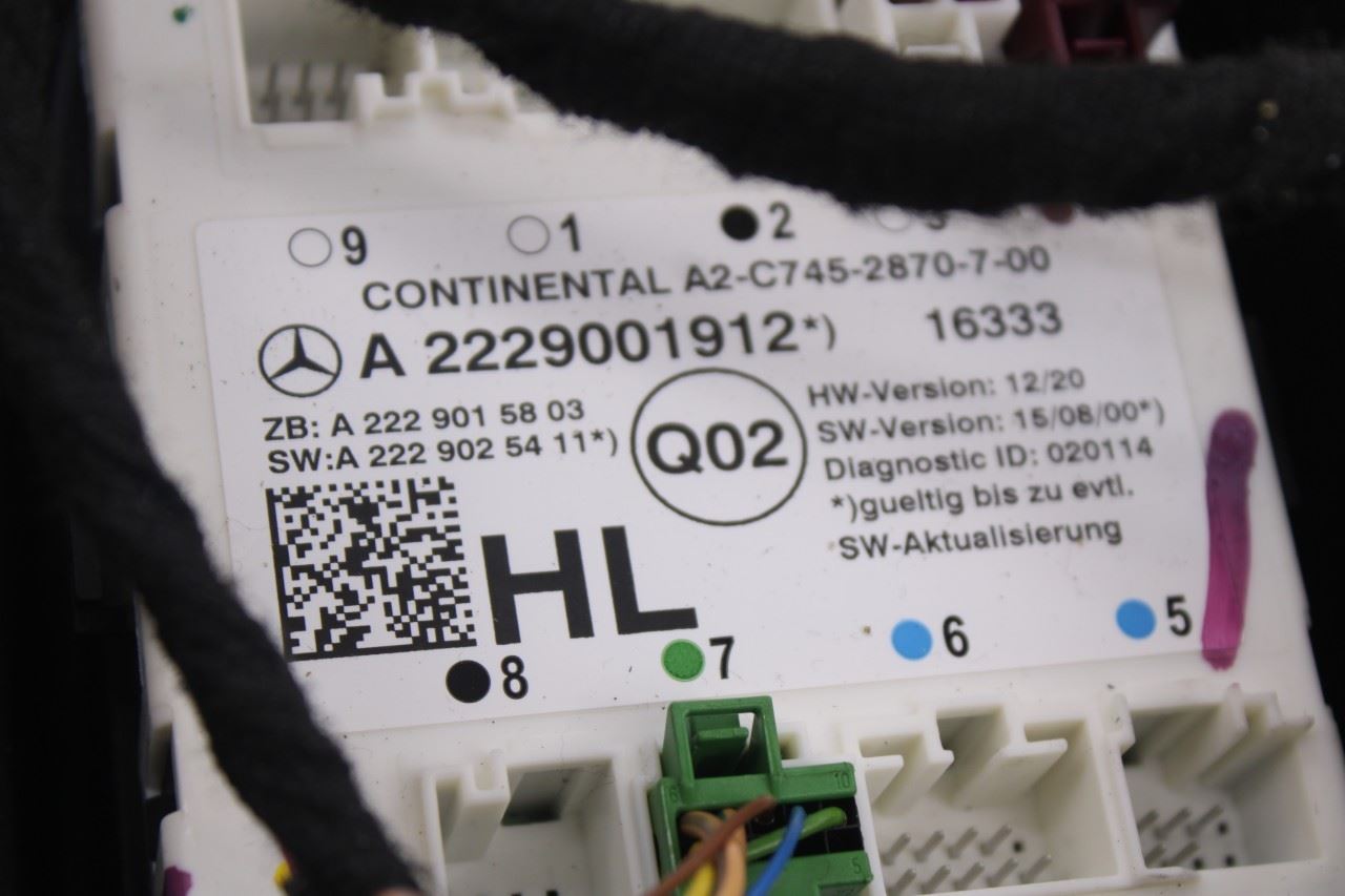 15-21 Mercedes-Benz C300 4Matic RR LH Door Window Regulator w/ Carrier and Motor9