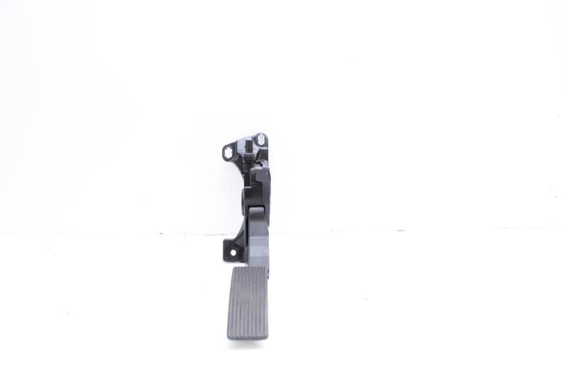 2017-2024 Dodge Durango Throttle Gas Accelerator Pedal Pad 52124785AF OEM - Alshned Auto Parts