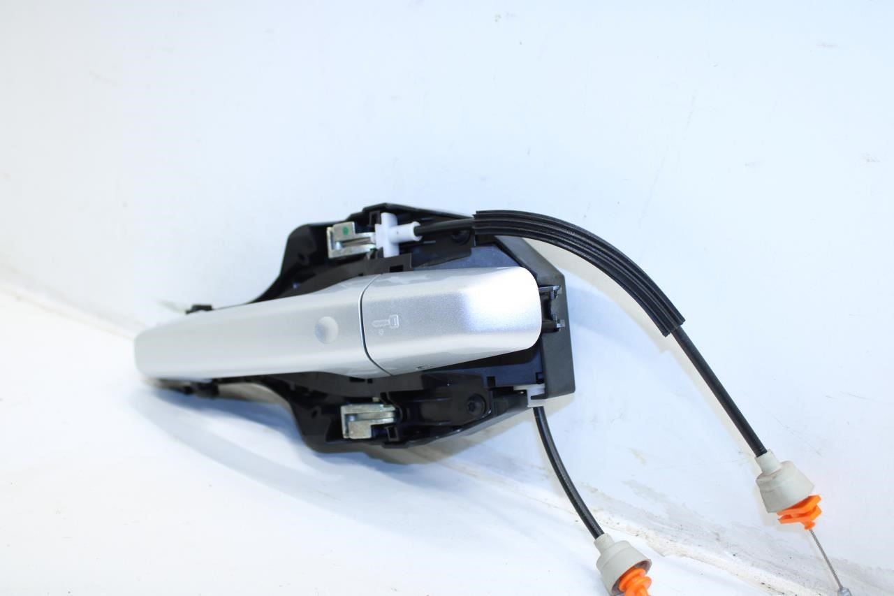 17-20 Jaguar XE R-Dynamic S Front Left Side Door Exterior Handle T2H3843LML OEM - Alshned Auto Parts