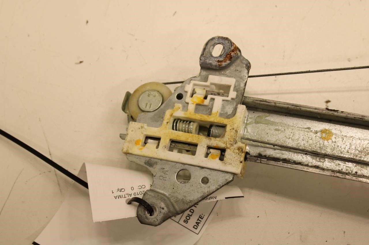 2019-22 Nissan Altima SL Front RH Door Window Regulator w/ Motor 80720-6CA0A OEM - Alshned Auto Parts