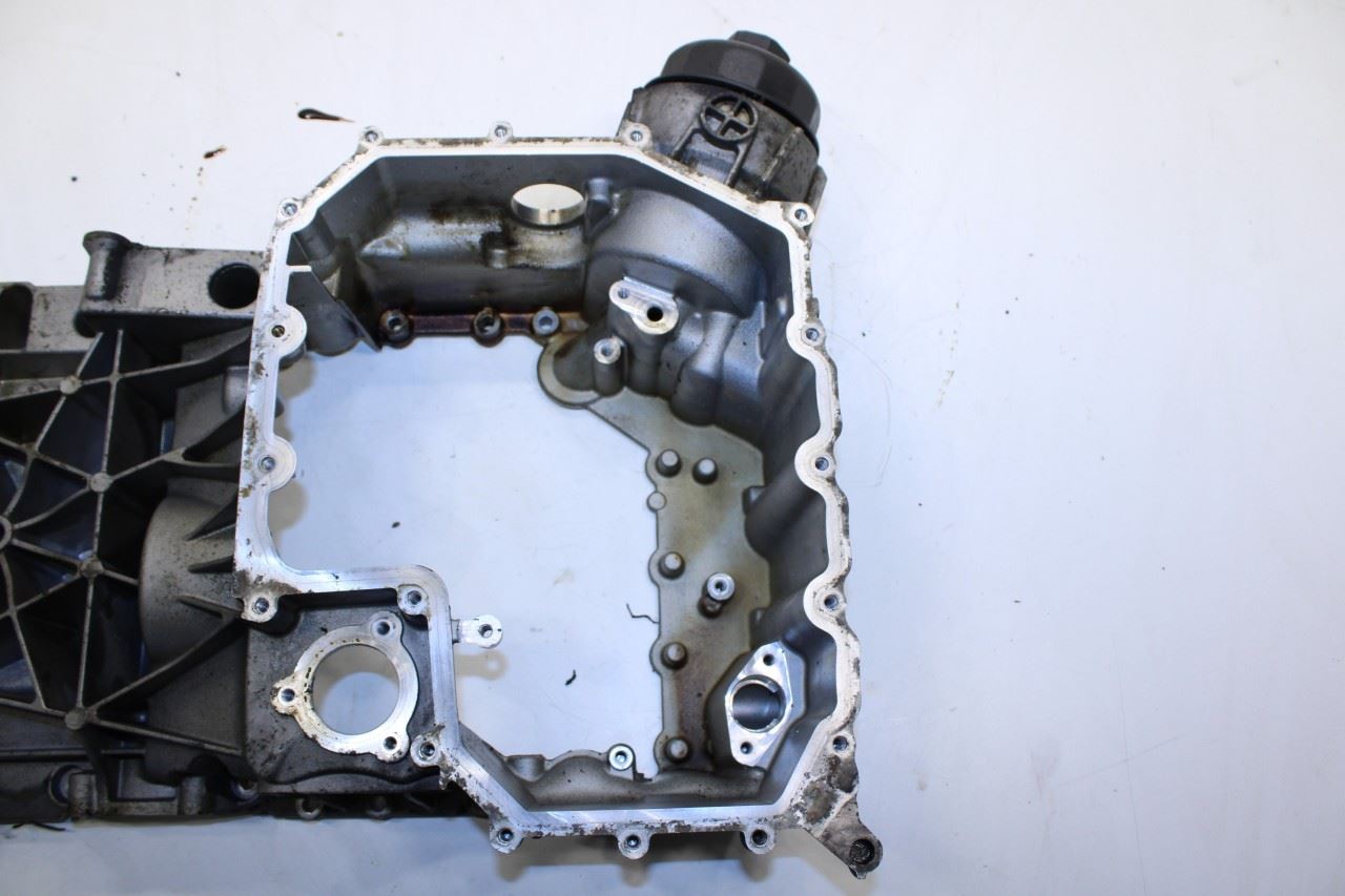 2011-2016 Porsche Panamera 4 3.6L AWD Engine Upper Oil Pan 946-107-161-42 OEM - Alshned Auto Parts
