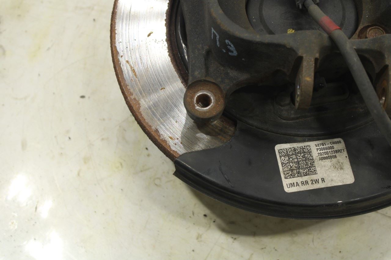 16-2020 Kia Sorento LX FWD Rear Right Side Spindle Knuckle Hub 52720-C5000 OEM - Alshned Auto Parts