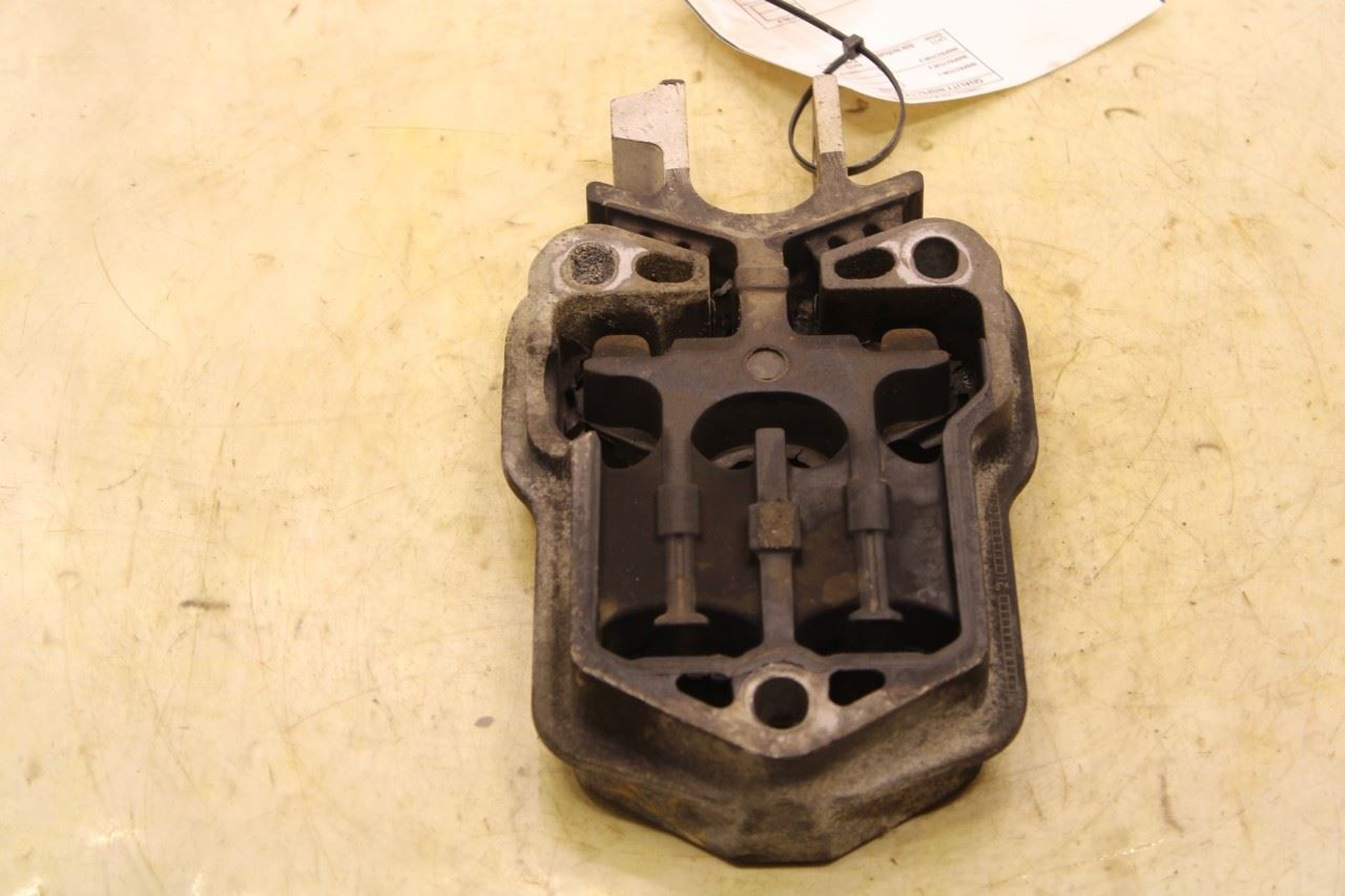 2020-2021 Ford Escape SEL 2.0L AWD Engine Torque Arm Mount Bracket LX6Z-6068-C - Alshned Auto Parts