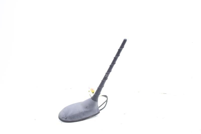 2015-2018 Jeep Renegade Rear Roof Mounted Antenna Base Mast 68223984AA OEM - Alshned Auto Parts