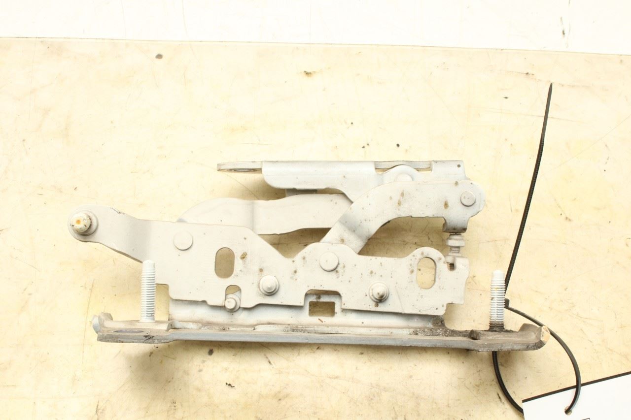 10-16 Mercedes-Benz E350 Sport 4MATIC FR RH and LH Hood Hinge Set w/ Hinge Cover - Alshned Auto Parts