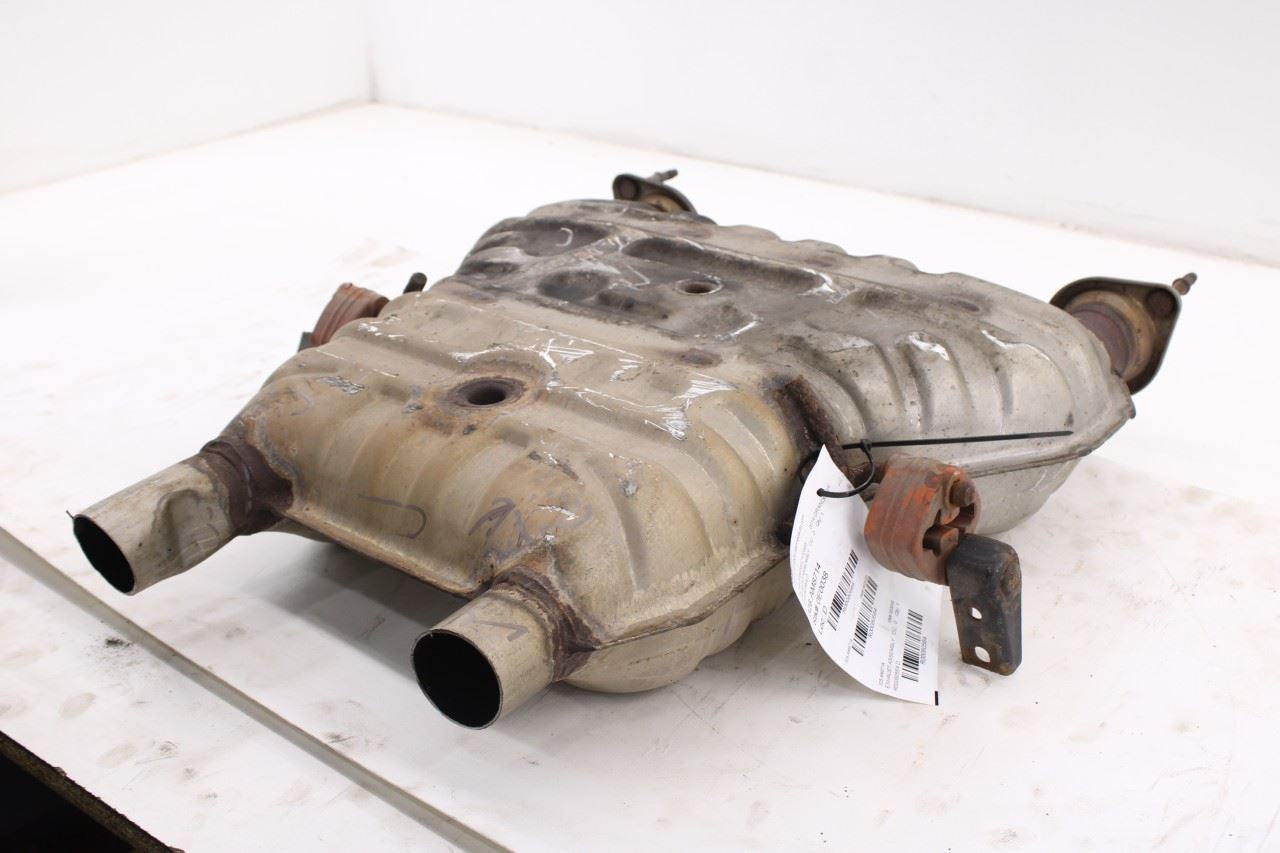 14-20 Jeep Grand Cherokee Limited 3.6L Exhaust System Center Muffler 52022398AC8
