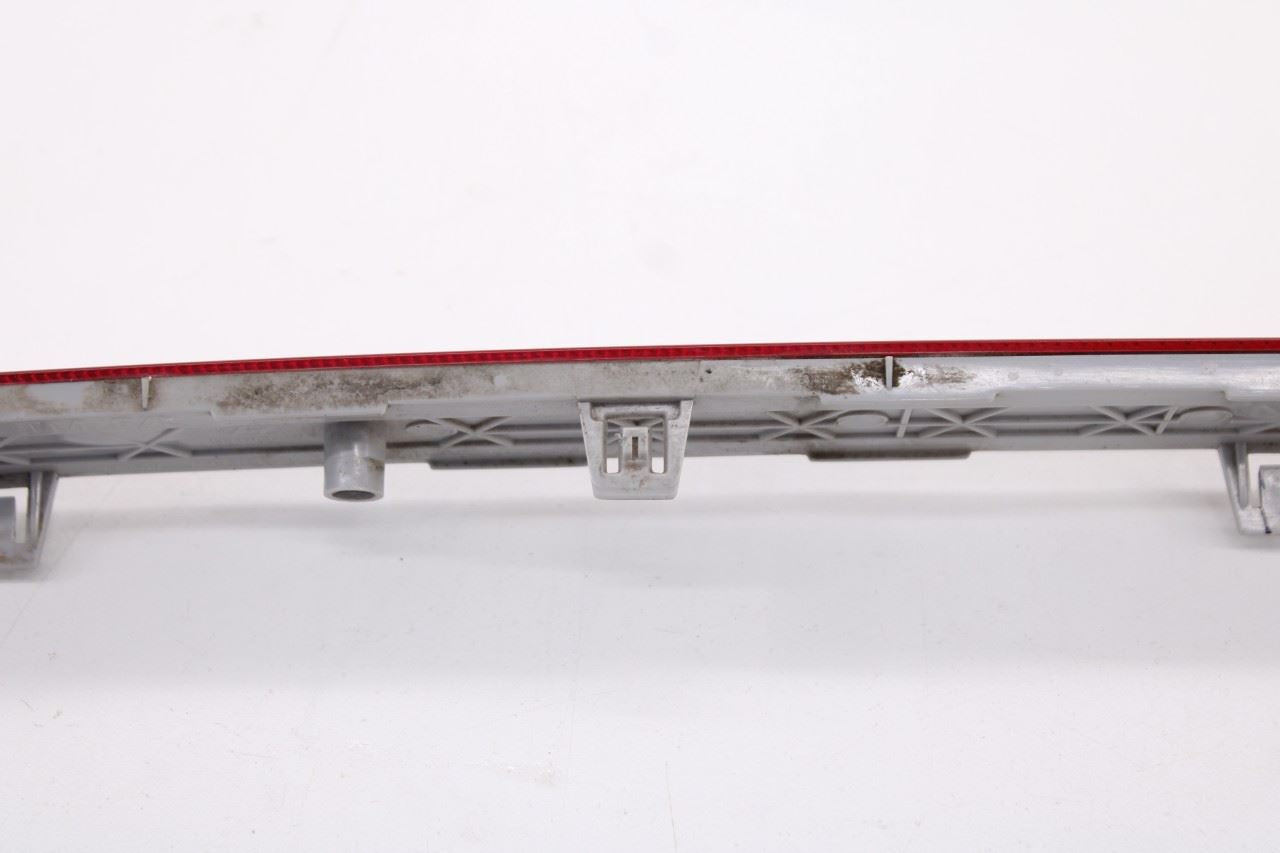 2021-2023 Hyundai Santa Fe SEL Rear Bumper Center Lamp Reflector 92409-S1510 OEM7