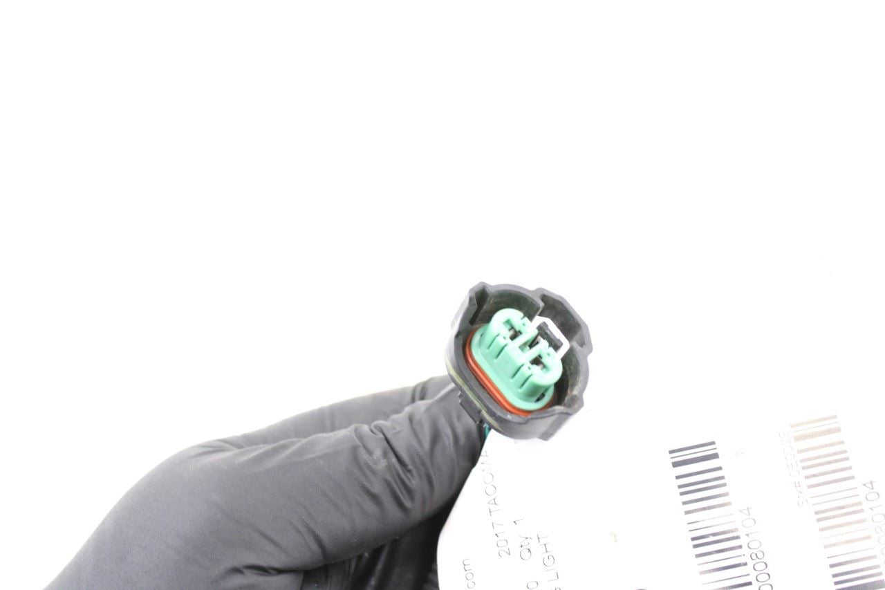 2016-23 Toyota Tacoma Limited Front Fog Light Lamp Wire Harness 82114-04010 OEM - Alshned Auto Parts