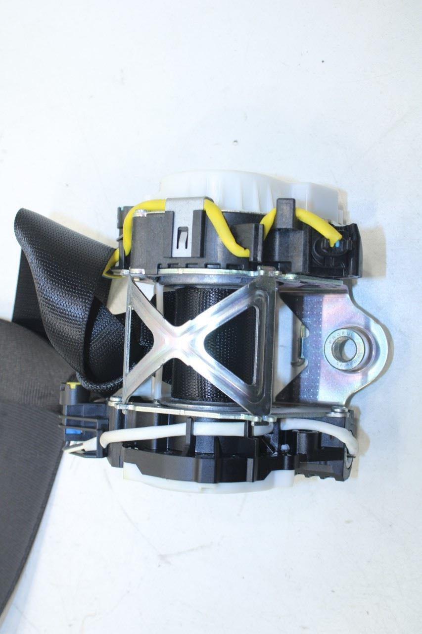 2010-2016 Porsche Panamera 4 3.6L AWD Front Driver Left Side Seat Belt Retractor - Alshned Auto Parts