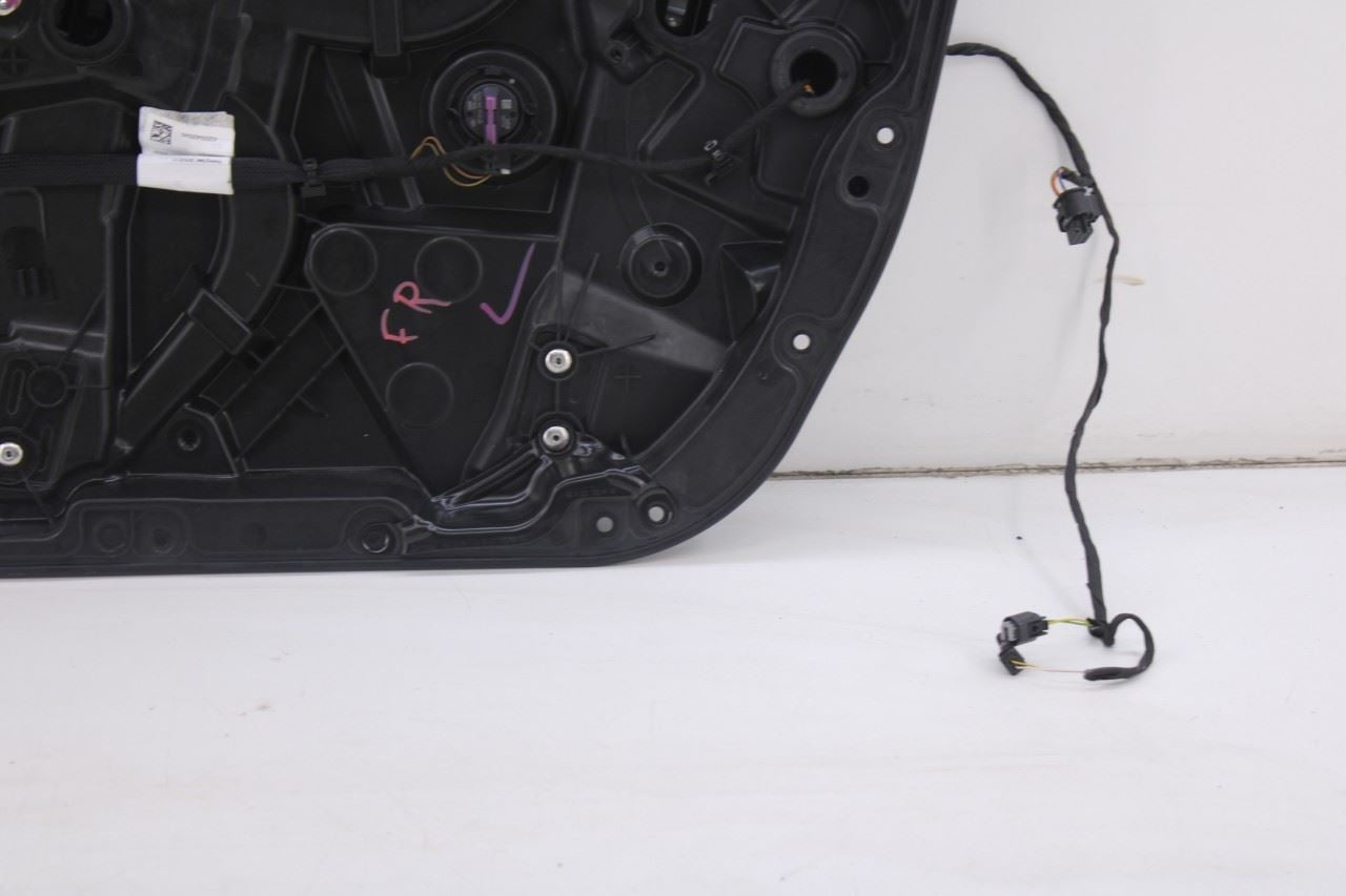 15-21 Mercedes-Benz C300 4Matic FR RH Door Window Regulator w/ Carrier and Motor4