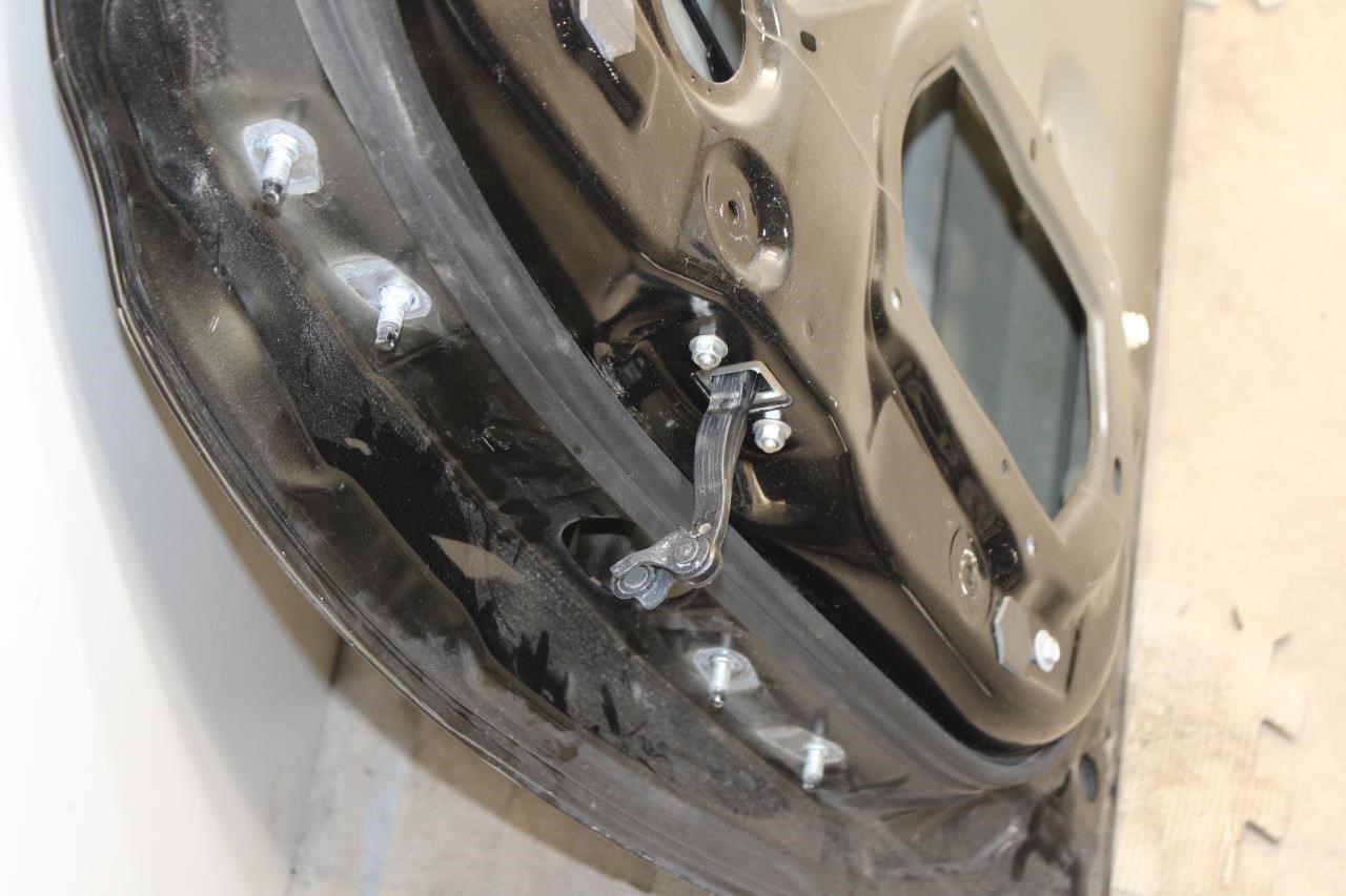 2015-2020 Nissan Pathfinder SV Front Right Side Door Shell Panel 80100-3KA3A OEM - Alshned Auto Parts