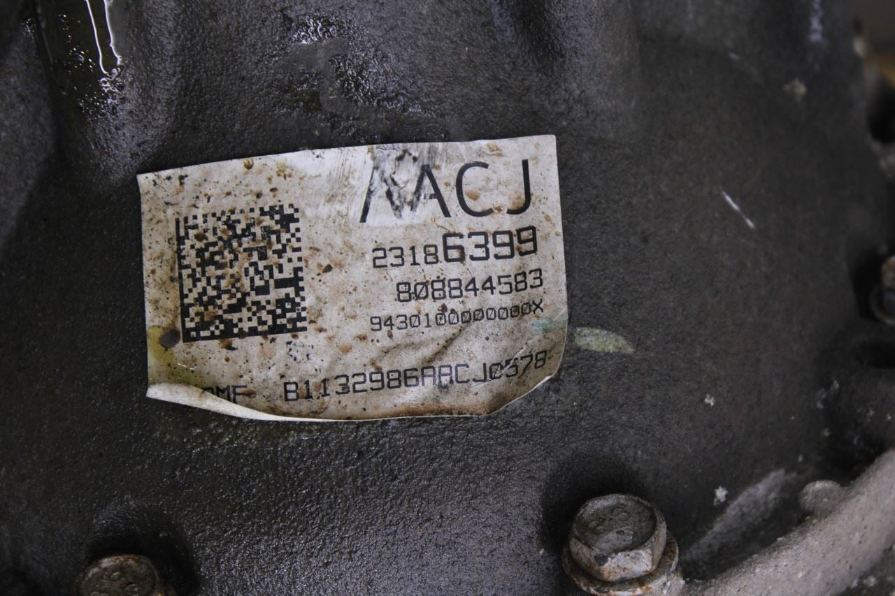 14-19 Chevrolet Silverado 1500 Front Differential 3.42 ratio GU6 23186399 *ReaD*9