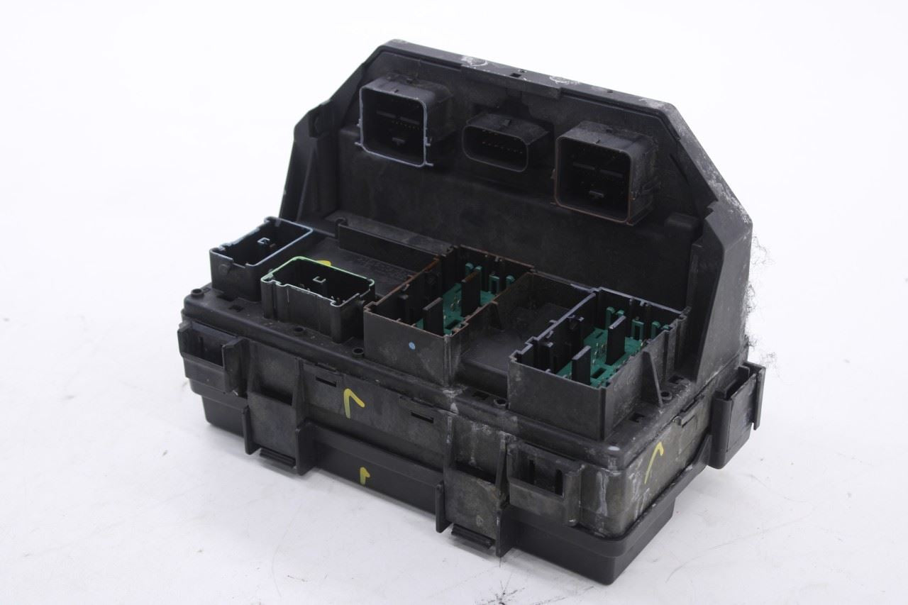 15-20 Dodge Grand Caravan GT 3.6L Totally Integrated Power Module Fuse Relay Box10
