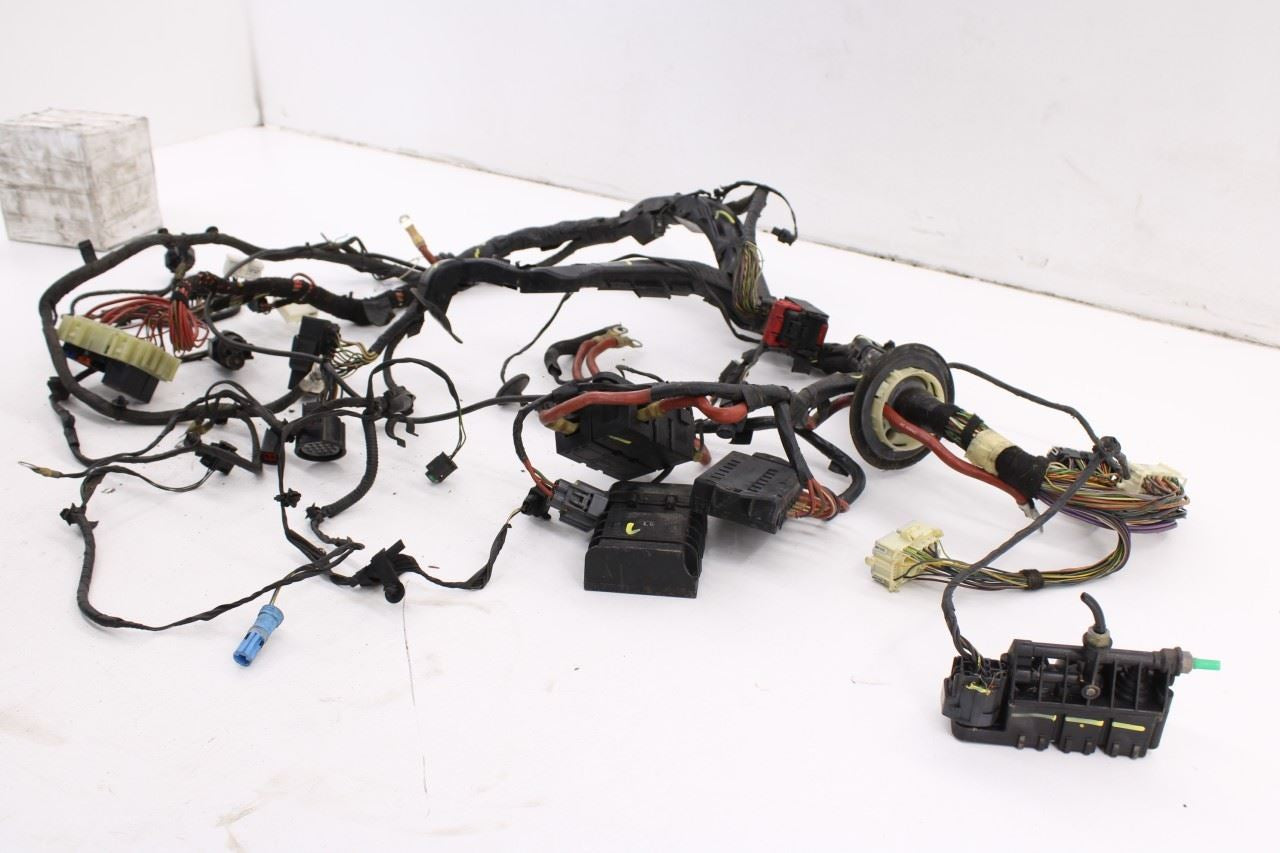 2010-12 Land Rover Range Rover HSE 5.0L Right Side Engine Wire Harness LR0218453