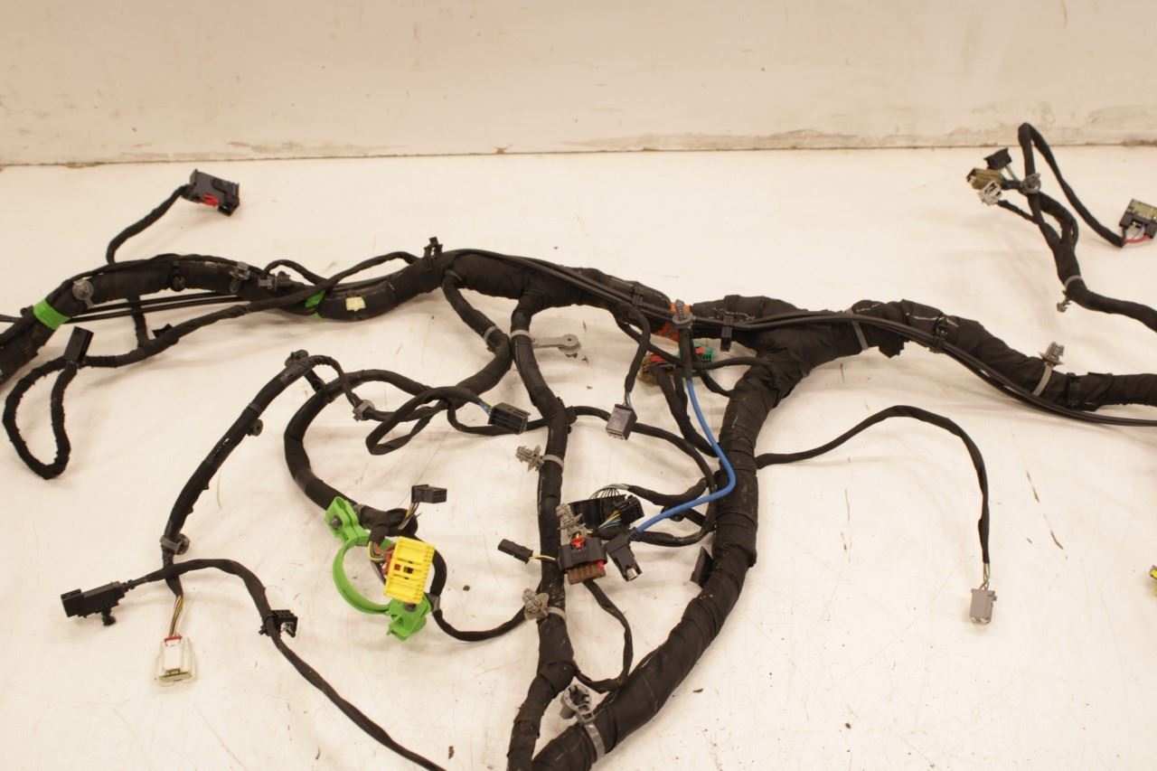 2018-19 GMC Acadia SLT-1 Dash Instrument Panel Wire Harness w/ Fuse Box 84458056 - Alshned Auto Parts