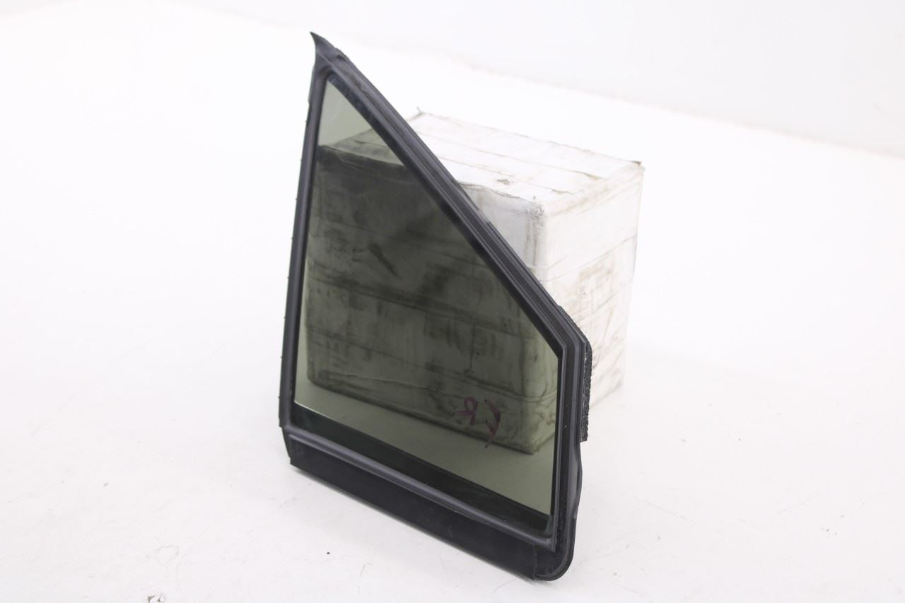 2014-16 Subaru Impreza Sport Premium AWD Front Right Side Door Vent Window Glass3