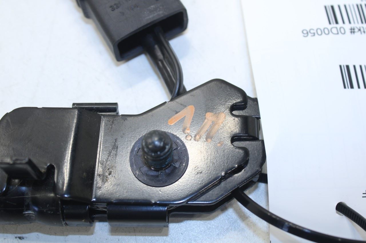 2011-15 Jaguar XF Portfolio Front Left Side Seat Belt Buckle AW83-F61203-AD8PVJ - Alshned Auto Parts