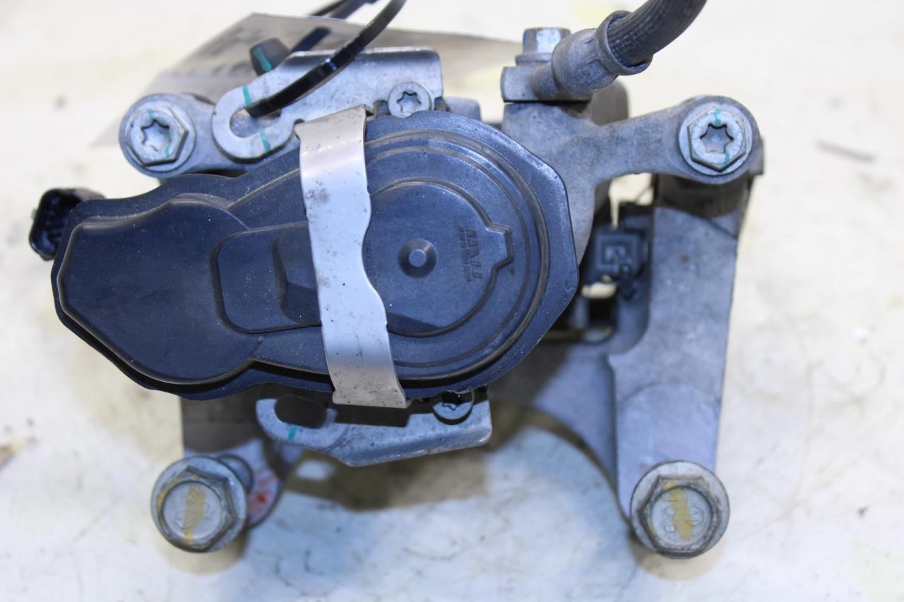 2019-2025 Cadillac XT4 Premium Rear Right Side Brake Disc Caliper 13517686 OEM - Alshned Auto Parts