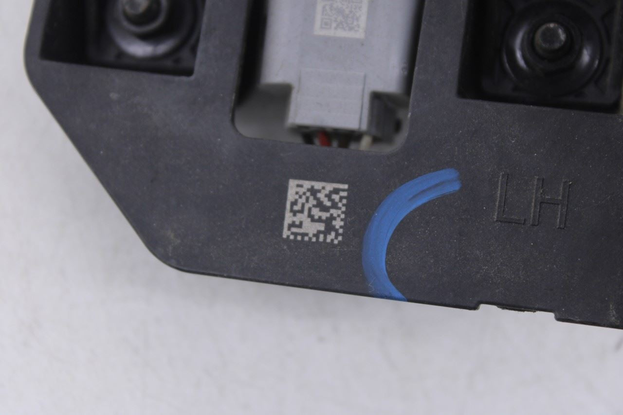 2020-2022 Hyundai Palisade Limited AWD Rear Left Blind Spot Sensor 99140-S8030 - Alshned Auto Parts