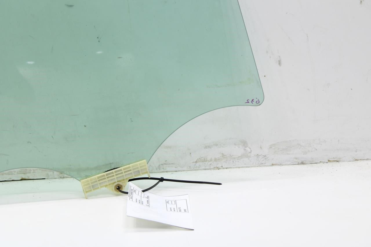 2016-2021 Hyundai Tucson Value Front Right Door Window Glass 82420-D3030 OEM - Alshned Auto Parts