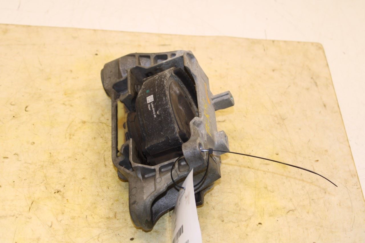 2020-22 Ford Escape SEL 2.0L AWD Front Right Engine Mount Bracket LX61-6F012-JB - Alshned Auto Parts