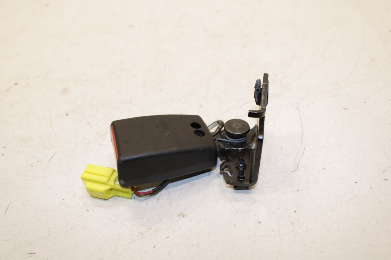 15-16 Volvo S60 T5 Premier Rear Right and Left Side 2nd Row Seat Belt Buckle Set - Alshned Auto Parts