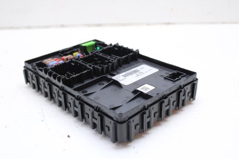 2021-2022 Ford EcoSport Cabin Fuse Box Body Control Module BCM JU5T-15604-FCH - Alshned Auto Parts