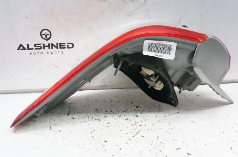2009-2011 Toyota Camry Rear Right Passenger Side Tail Light Lamp 81550-06340 OEM - Alshned Auto Parts