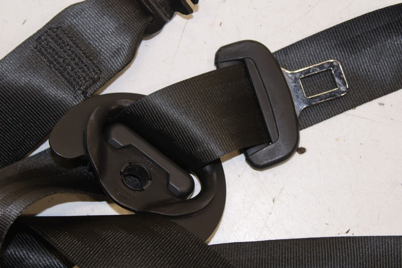 18-24 Volkswagen Atlas S 3.6L Rear Driver Left Side 3rd Row Seat Belt Retractor - Alshned Auto Parts