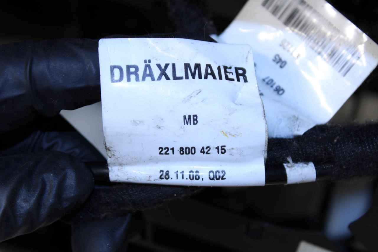 07-13 Mercedes-Benz S550 Front RH Seat Lower Frame w/ Cushion 221-910-04-80 OEM - Alshned Auto Parts