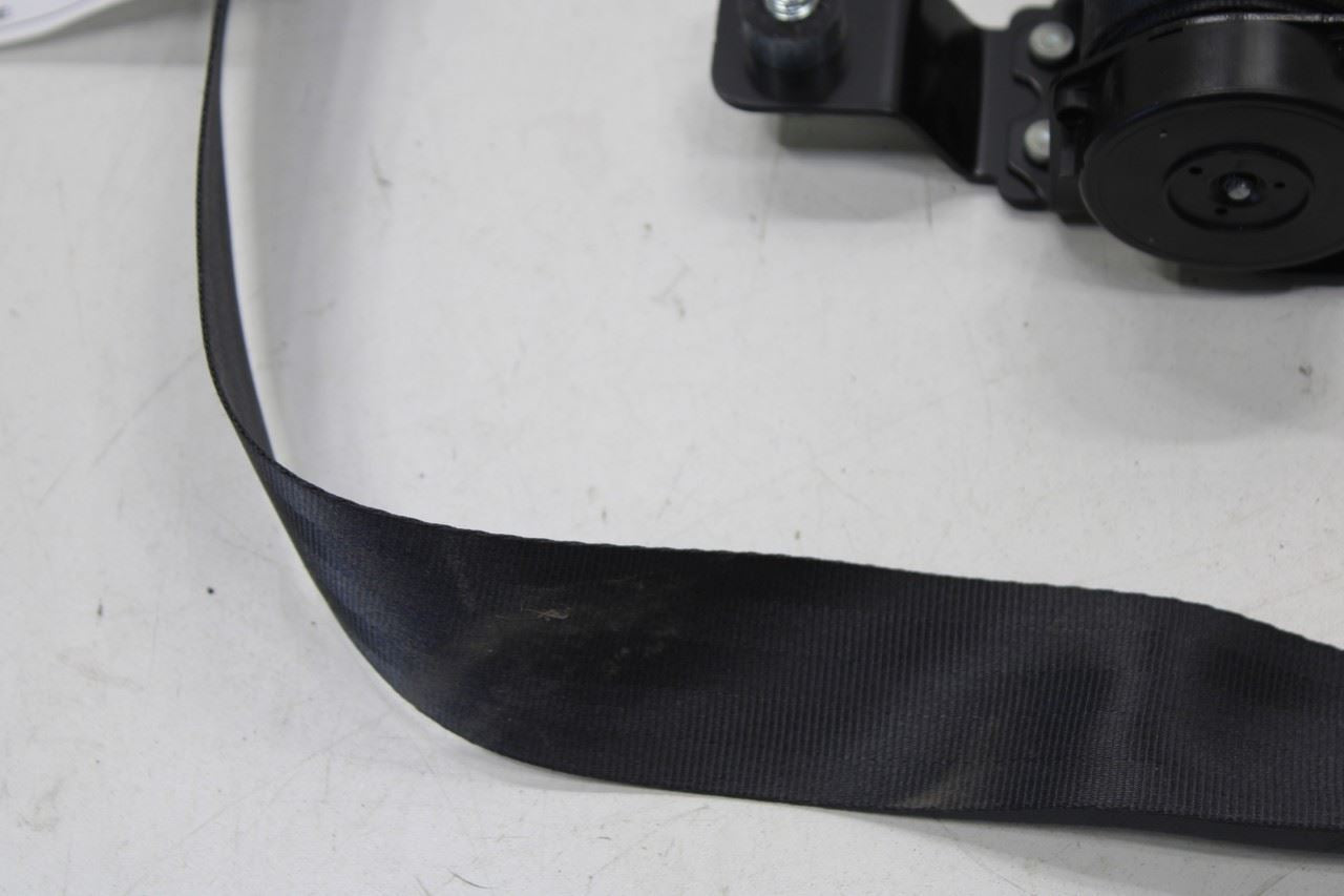 15-20 Kia Sorento LX 3.3L FWD Rear Driver Left Side 2nd Row Seat Belt Retractor - Alshned Auto Parts