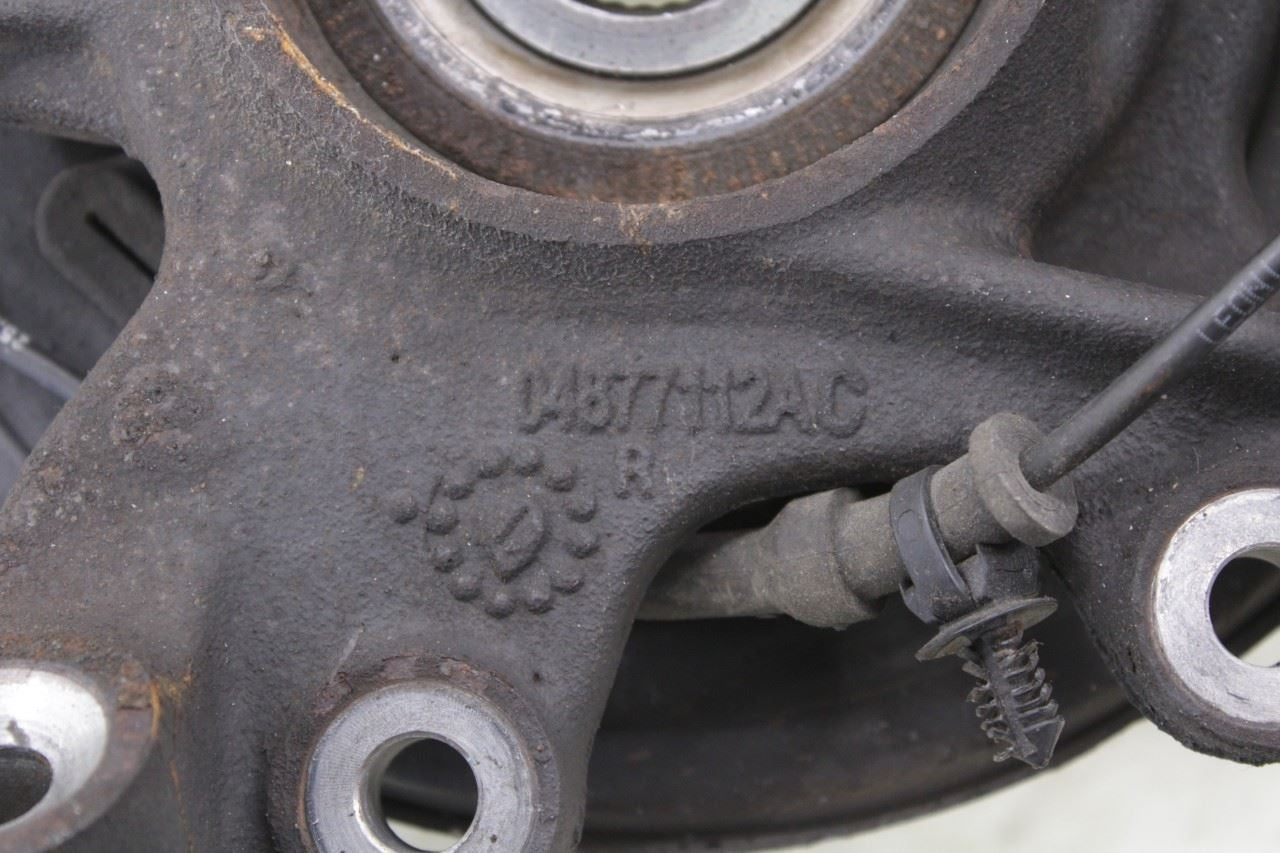 2016-2022 Jeep Grand Cherokee Overland Rear Right Spindle Knuckle Hub 68253396AB - Alshned Auto Parts