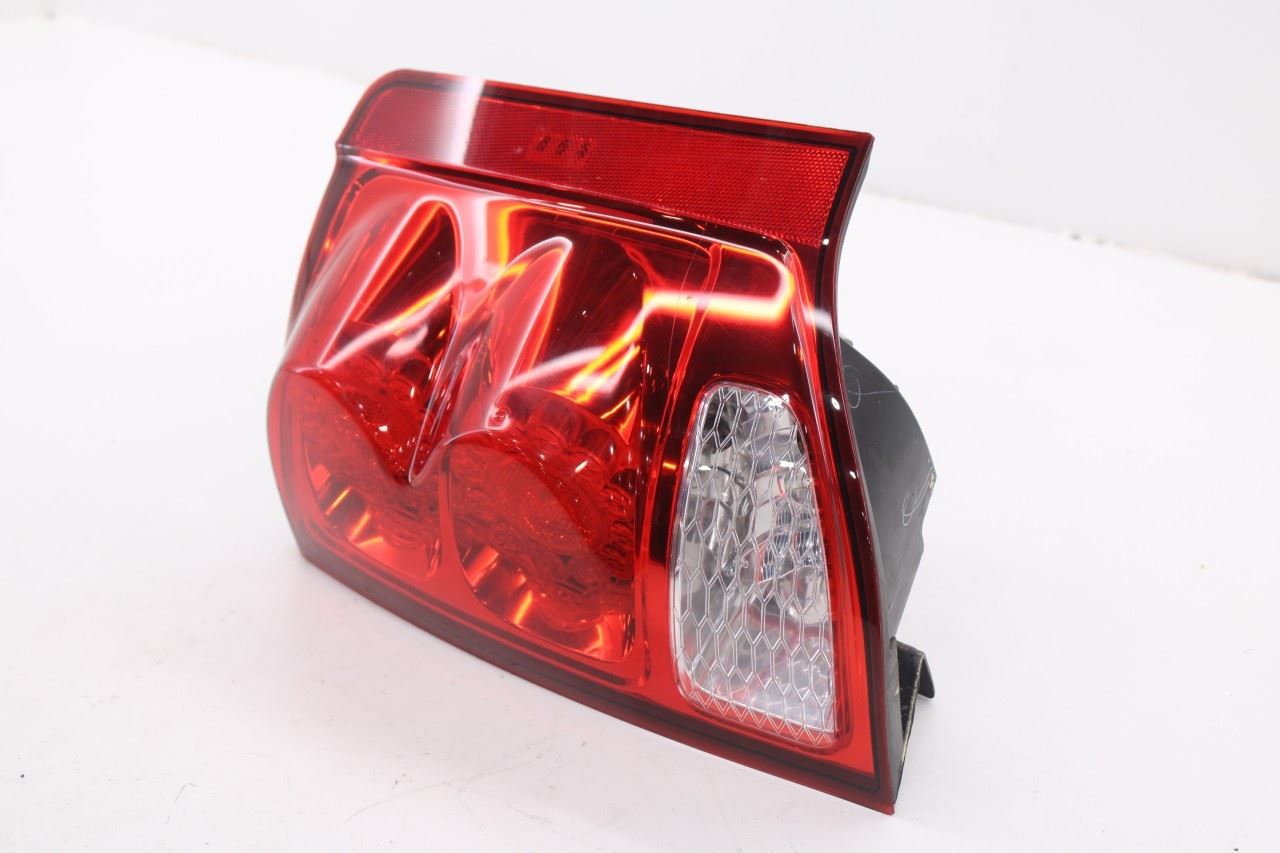 2011-2020 Dodge Grand Caravan GT Rear Right Side Tail Light Lamp 5182534AD OEM3