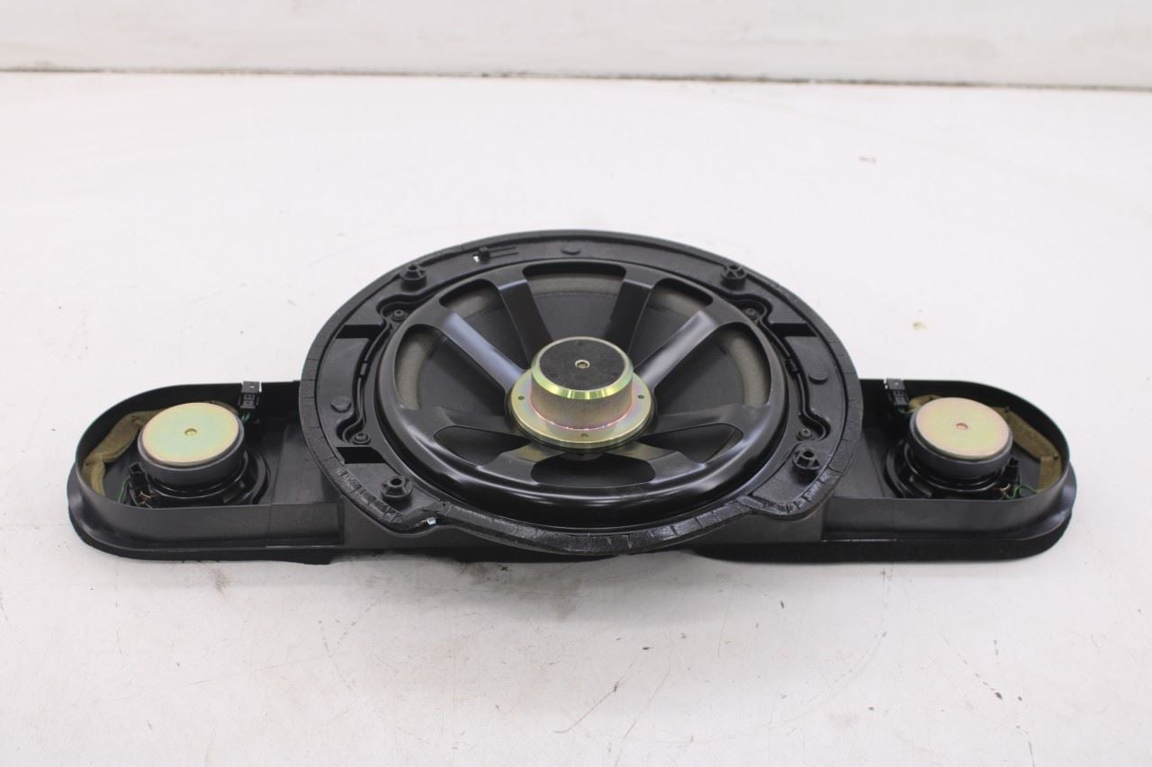 2003-2006 Mercedes-Benz E500 Rear Deck Parcel Shelf Center Speaker 21182028025