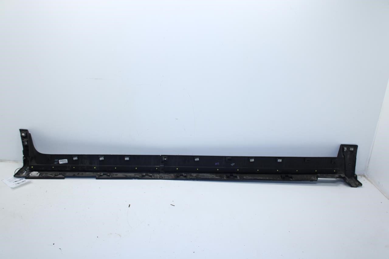 18-2024 Chevrolet Equinox LT Left Rocker Skirt Panel Guard Molding 84713653 OEM - Alshned Auto Parts