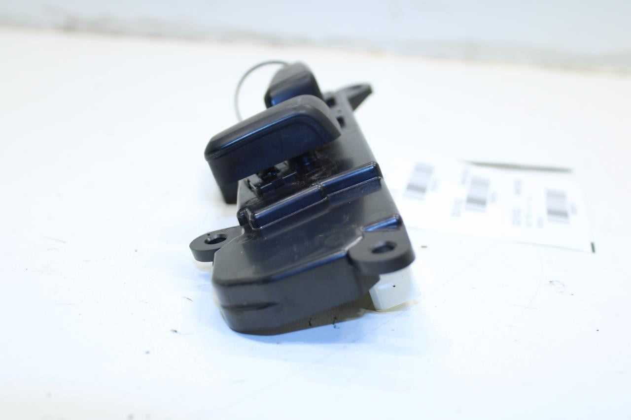 2018-2023 Kia Stinger GT1 Front Right Power Seat Adjustment Switch 88640J5011 - Alshned Auto Parts