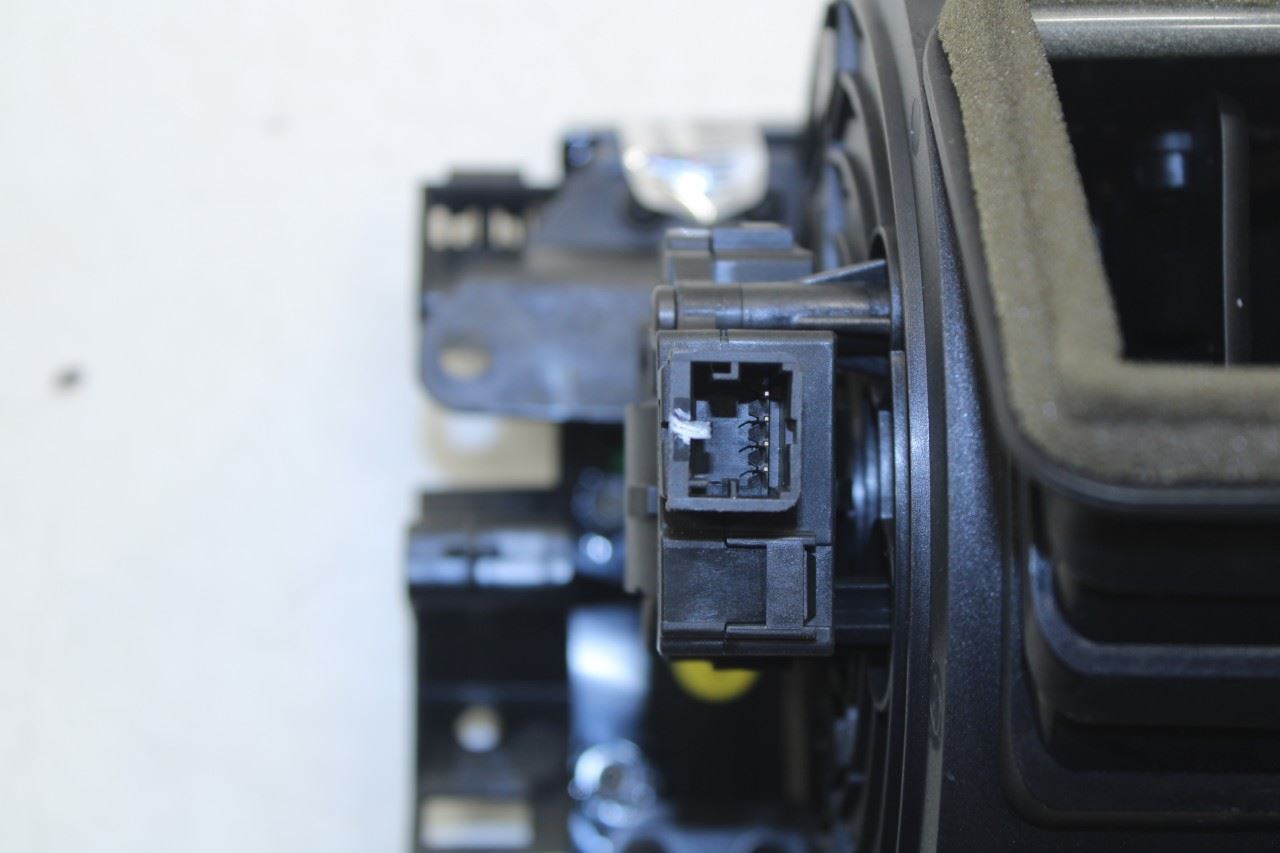 2012-2015 Jaguar XF Portfolio Dash Center Screen Bezel Trim w/ Air Vents *ReaD* - Alshned Auto Parts