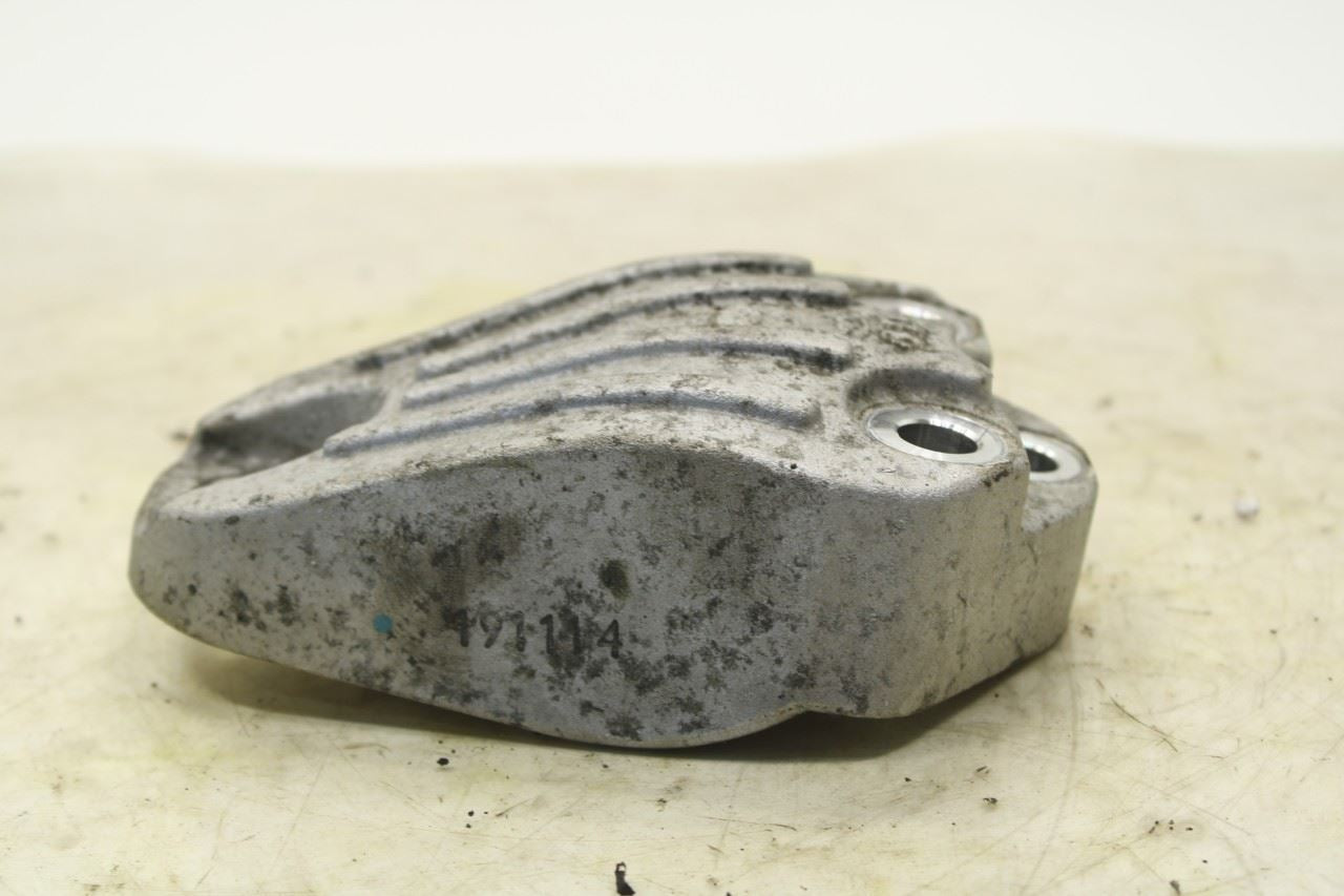 16-20 Kia Sorento LX 3.3L Front Right Upper Engine Mount Bracket 21810-C5200 OEM - Alshned Auto Parts