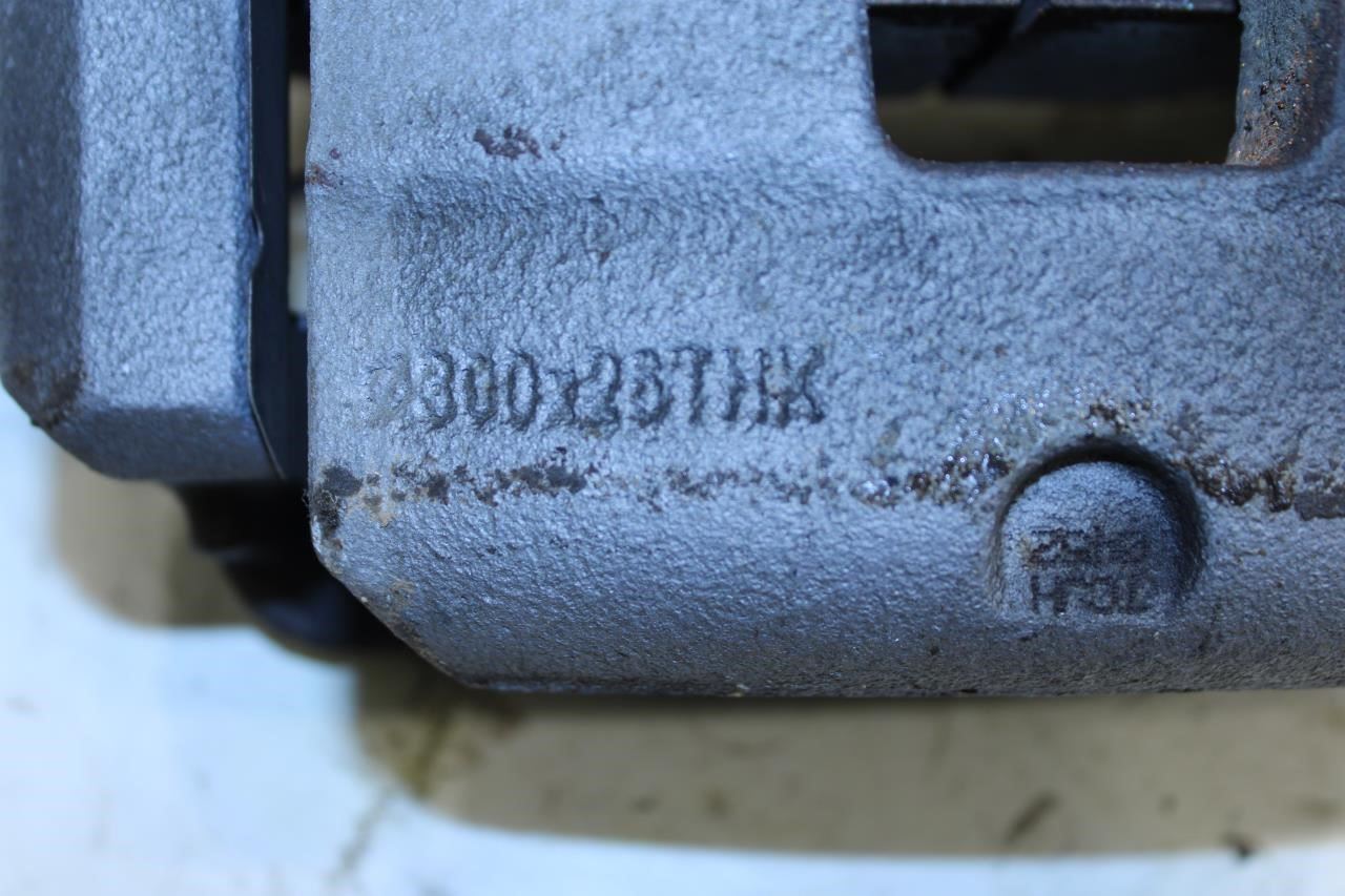 2018-2024 Chevrolet Equinox LT Front Right Side Brake Disc Caliper 13507536 OEM - Alshned Auto Parts