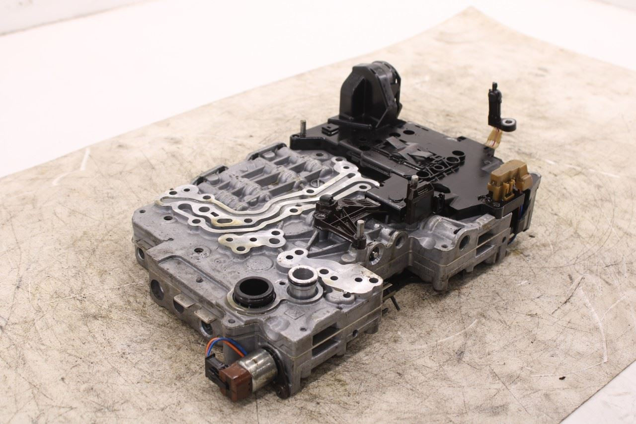 2015 Dodge Durango SXT 3.6L AWD 8-Spd Auto Transmission Valve Body with Oil Pan7